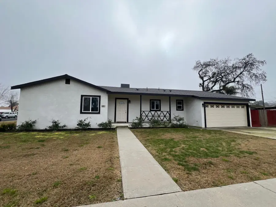 1901 Patterson Avenue, Corcoran, CA 93212 - Image #2