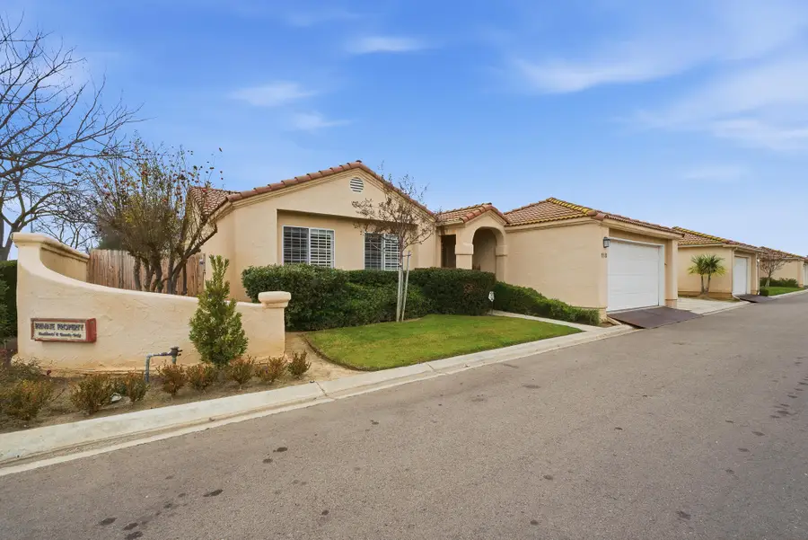 6706 N Chestnut Avenue #118, Fresno, CA 93710 - #2