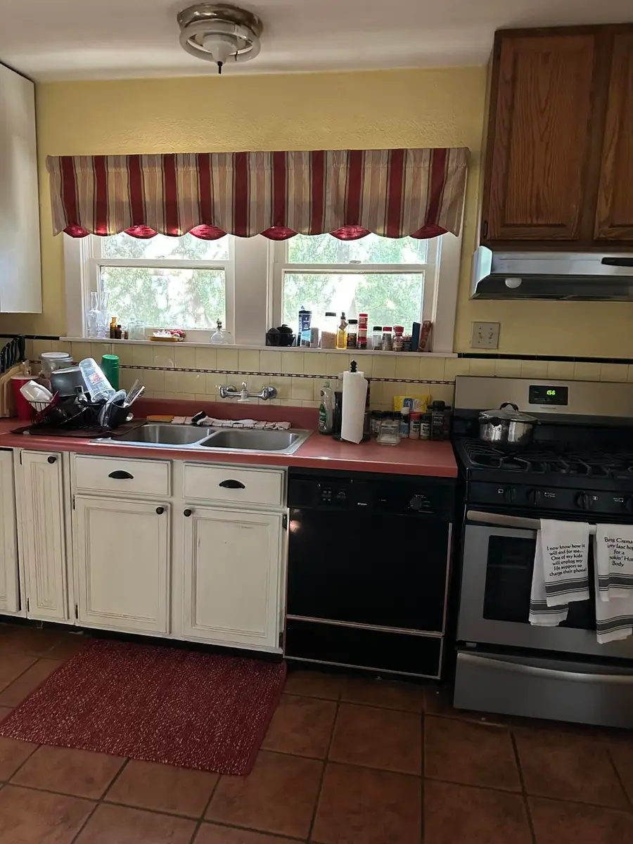 1516 Jepsen Avenue, Corcoran, CA 93212 - Image #3