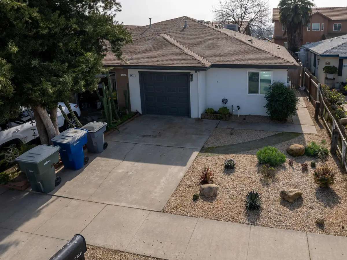5473 W Santa Ana Avenue, Fresno, CA 93722 - Image #1