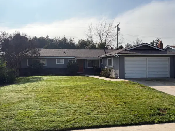 3535 W Laurel Avenue, Visalia, CA 93277