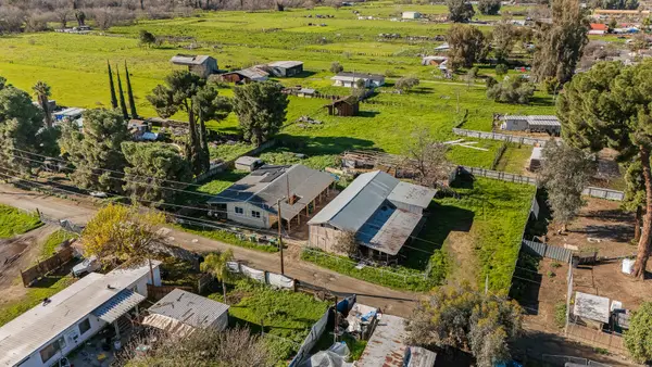 27795 Avenue 146 #A, Porterville, CA 93257