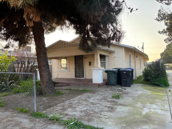 923 S Encina Street, Visalia, CA 93277