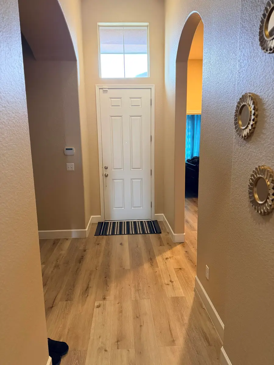 1983 Malvasia Court, Tulare, CA 93274 - Image #3