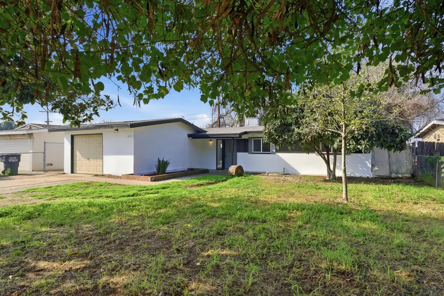 1301 N Enos Street, Visalia, CA 93292 - Image #2