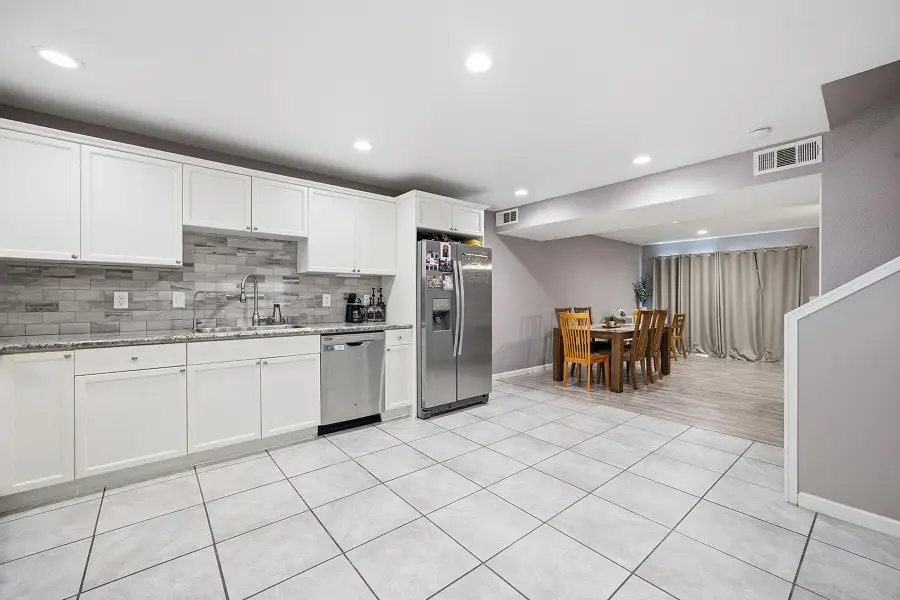 4709 W School Avenue, Visalia, CA 93291 - Image #2