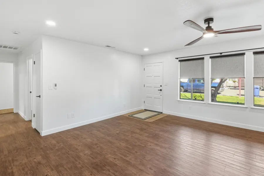 1405 Huntsman Avenue, Selma, CA 93662 - #3