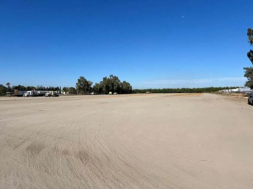 Cartmill Ave., Tulare, CA 93274 - #3