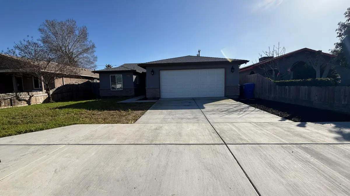 2211 Bell Avenue, Corcoran, CA 93212 - #1