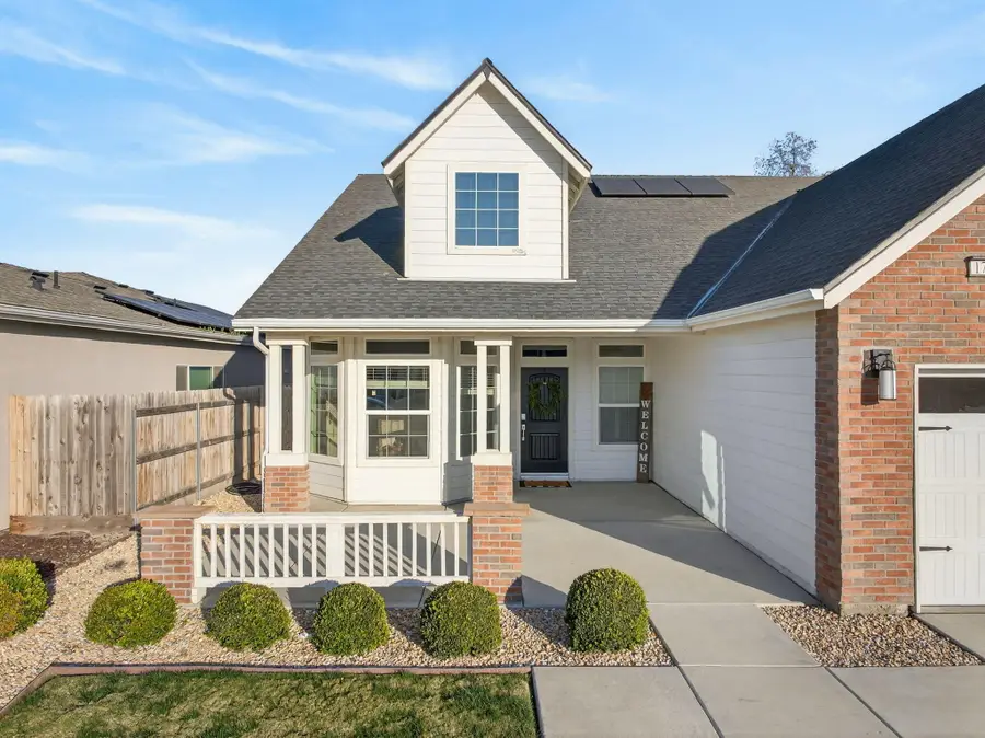 1727 Softwind Drive, Tulare, CA 93274 - #3
