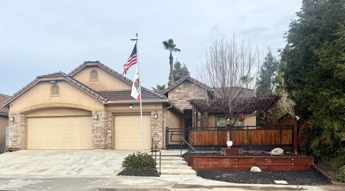 3934 E Willow Avenue, Visalia, CA 93292 - #1
