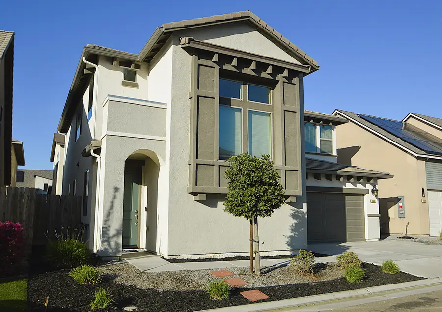 3412 W Venice Avenue, Visalia, CA 93277 - #2