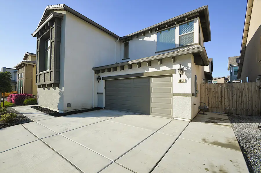 3412 W Venice Avenue, Visalia, CA 93277 - #3