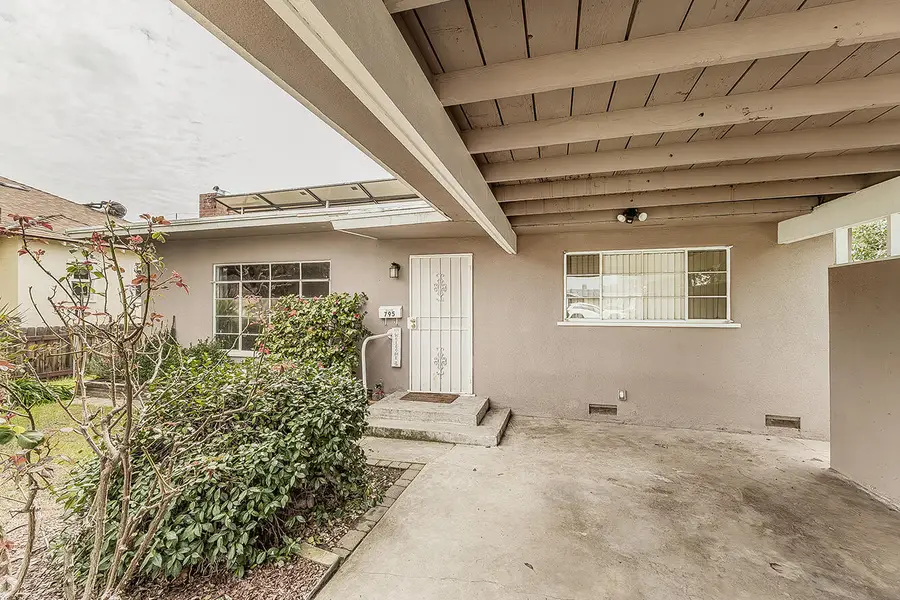 795 W Palm Avenue, Reedley, CA 93654 - #3
