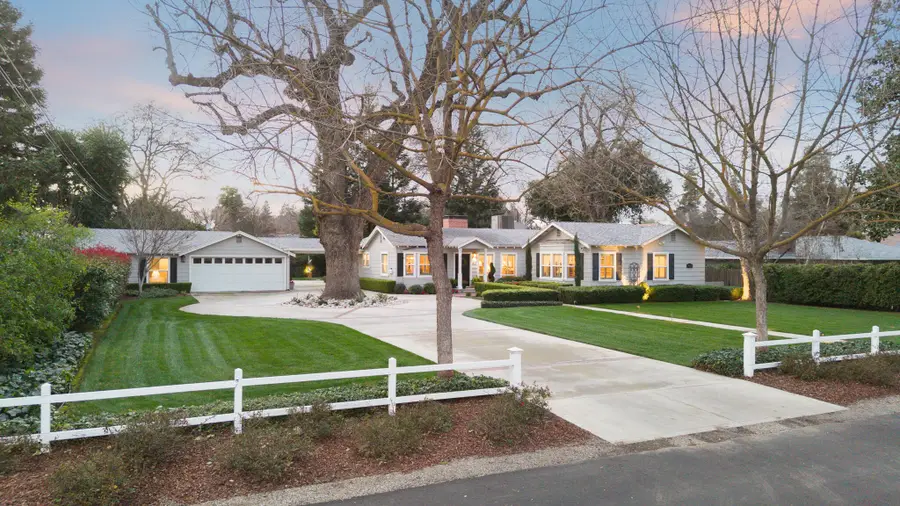 407 N Todd Street, Visalia, CA 93291 - #2