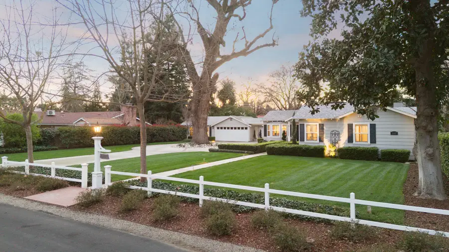 407 N Todd Street, Visalia, CA 93291 - #3