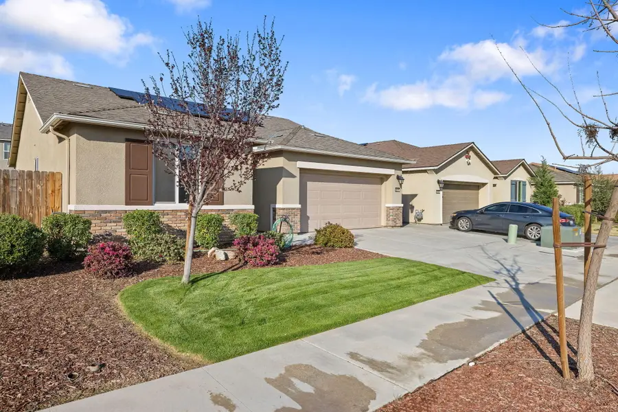 3516 E Seeger Avenue, Visalia, CA 93292 - #2