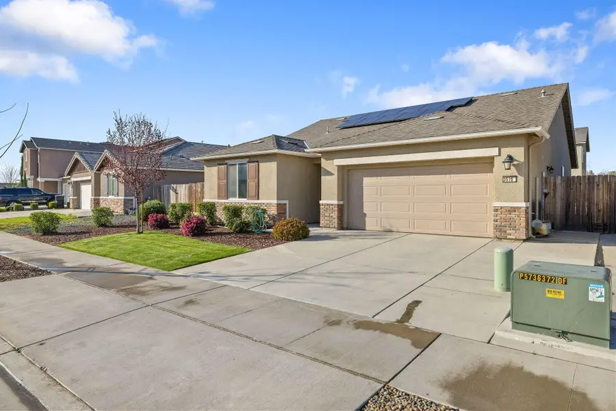 3516 E Seeger Avenue, Visalia, CA 93292 - #3