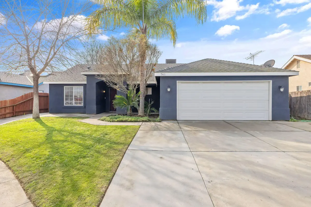 741 Bender Court, Tulare, CA 93274 - #1