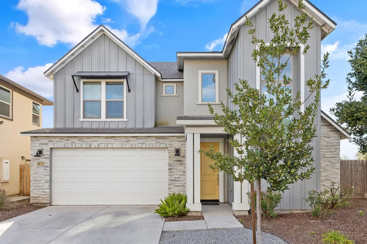 4411 S Ernest Street, Visalia, CA 93277 - #1