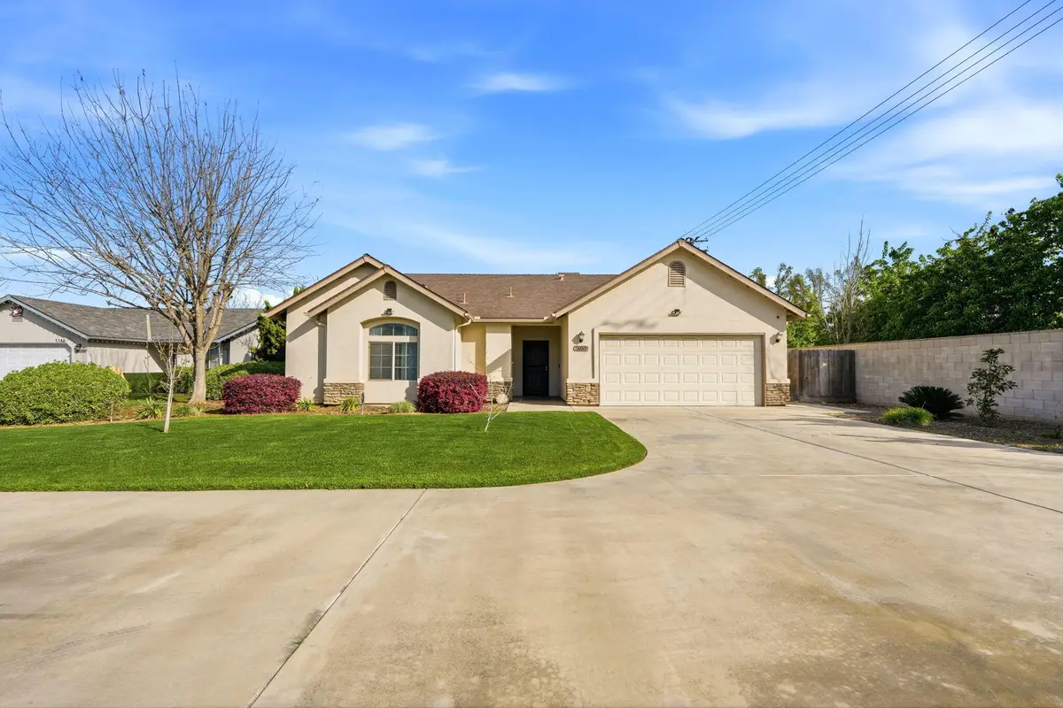 2050 N Charter Oak Court, Visalia, CA 93292 - #1