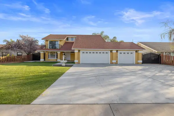 2635 E Paradise Avenue, Visalia, CA 93292