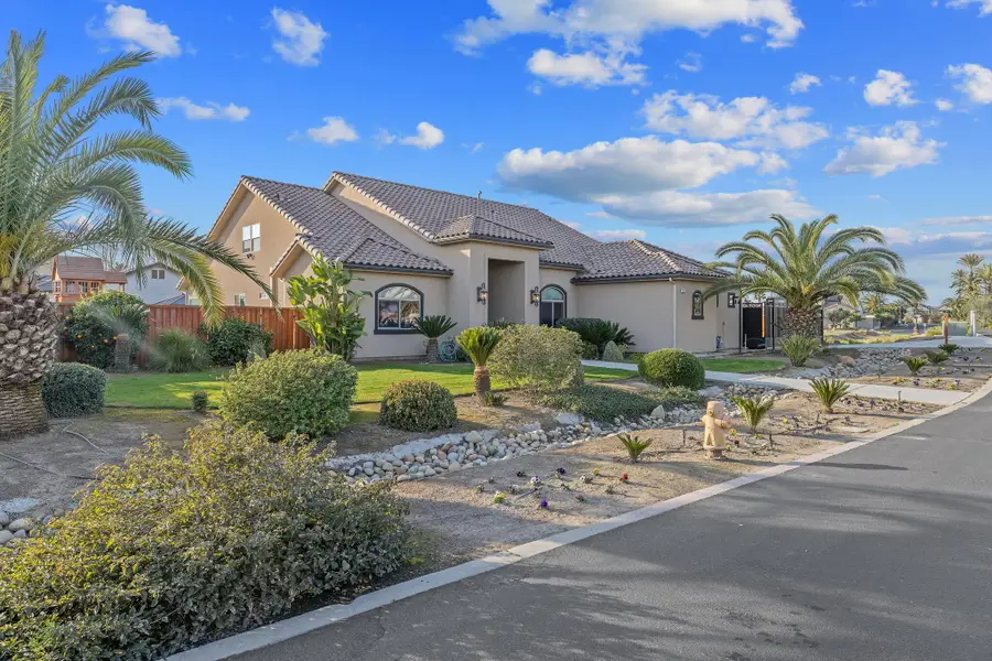 2433 Diamante Drive, Tulare, CA 93274 - #2