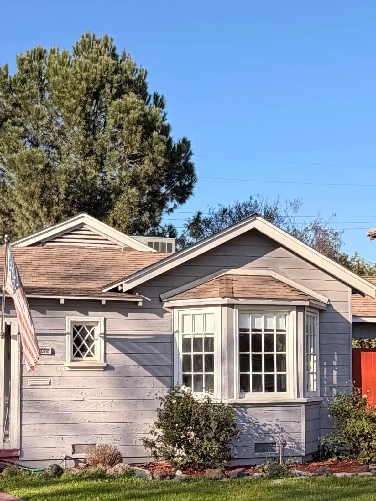 1072 E Sycamore Avenue E, Tulare, CA 93274 - #1