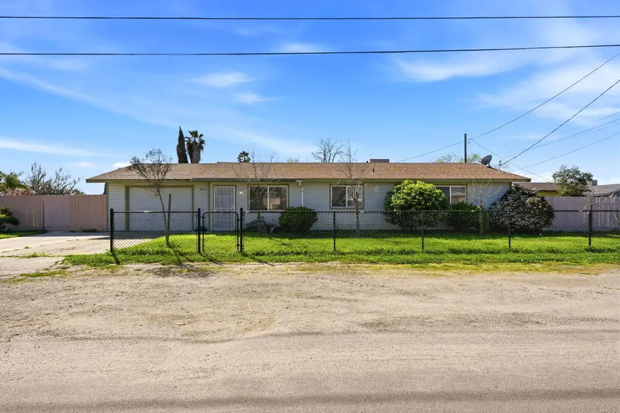 2611 Hanna Avenue, Corcoran, CA 93212 - #2