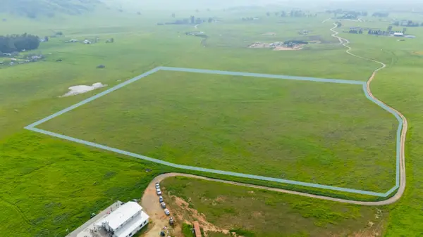 00 Cobblestone Lane, Sanger, CA 93657