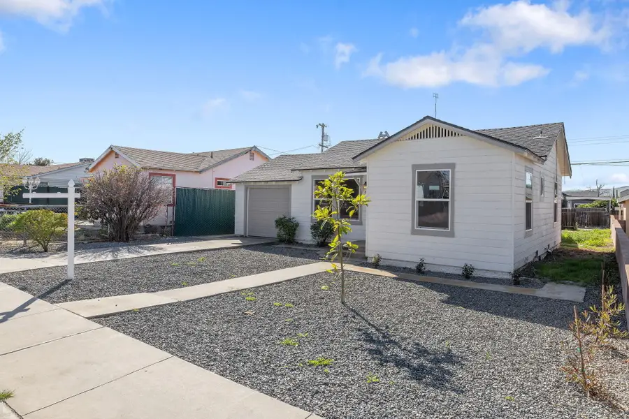 316 E Mariposa Street, Avenal, CA 93204 - #3