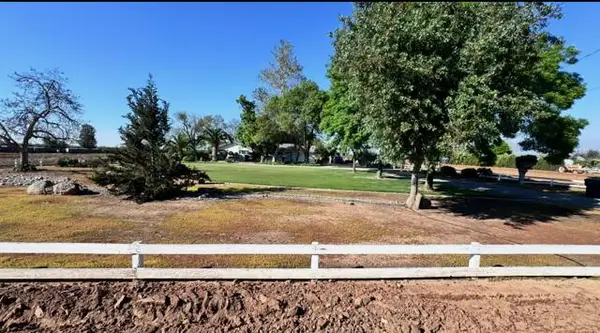 22678 Ave 188, Strathmore, CA 93267