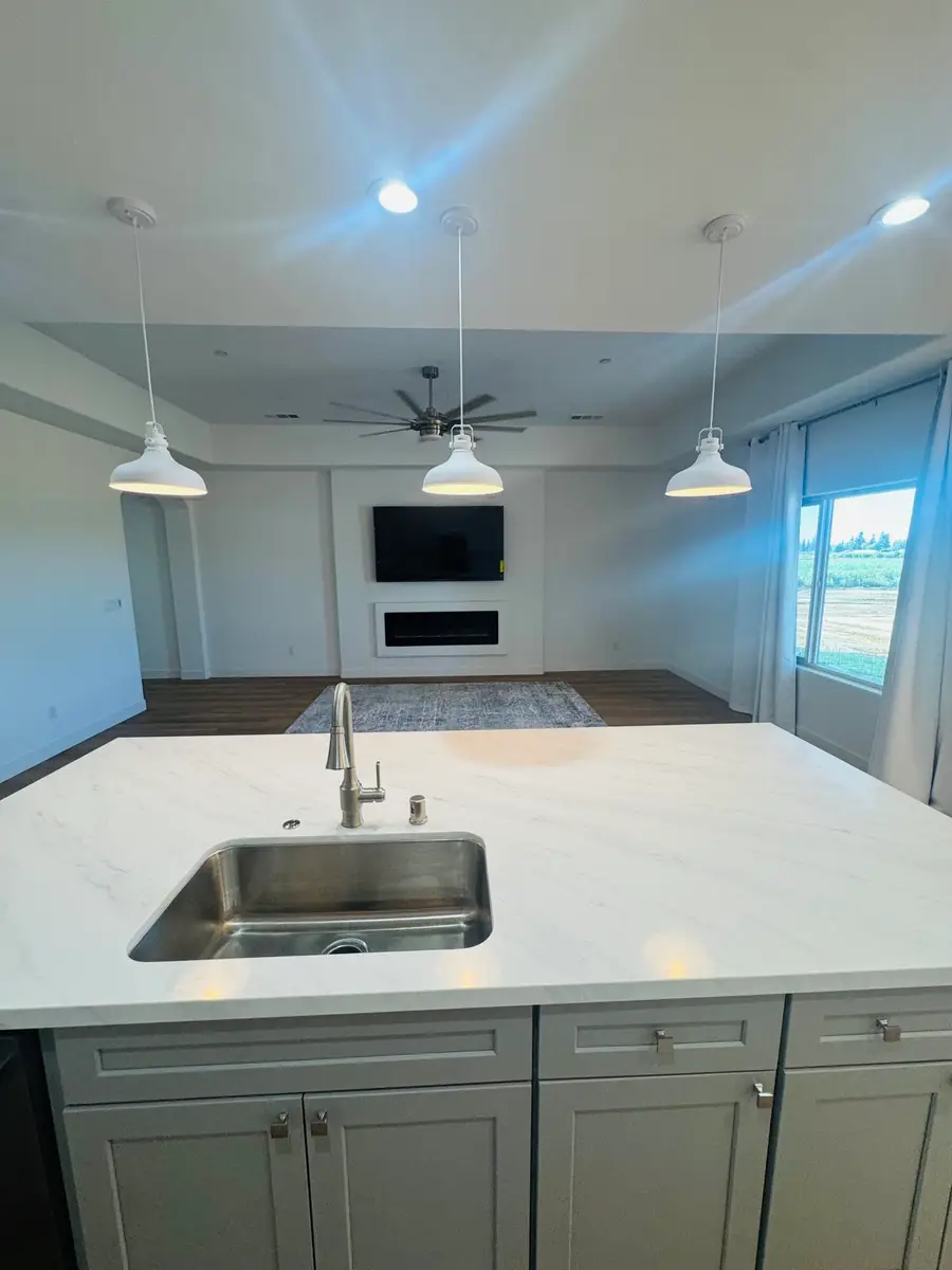 22690 Ave 182, Strathmore, CA 93267 - #3