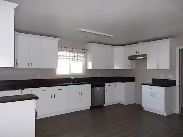 11557 4th Place, Hanford, CA 93230 - #2