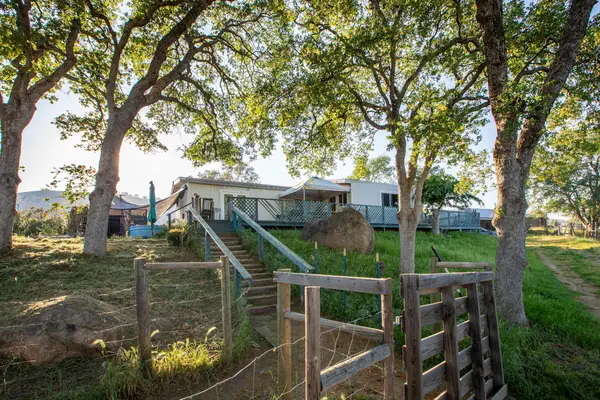 35032 George Smith Road, Yokuts Valley, CA 93675