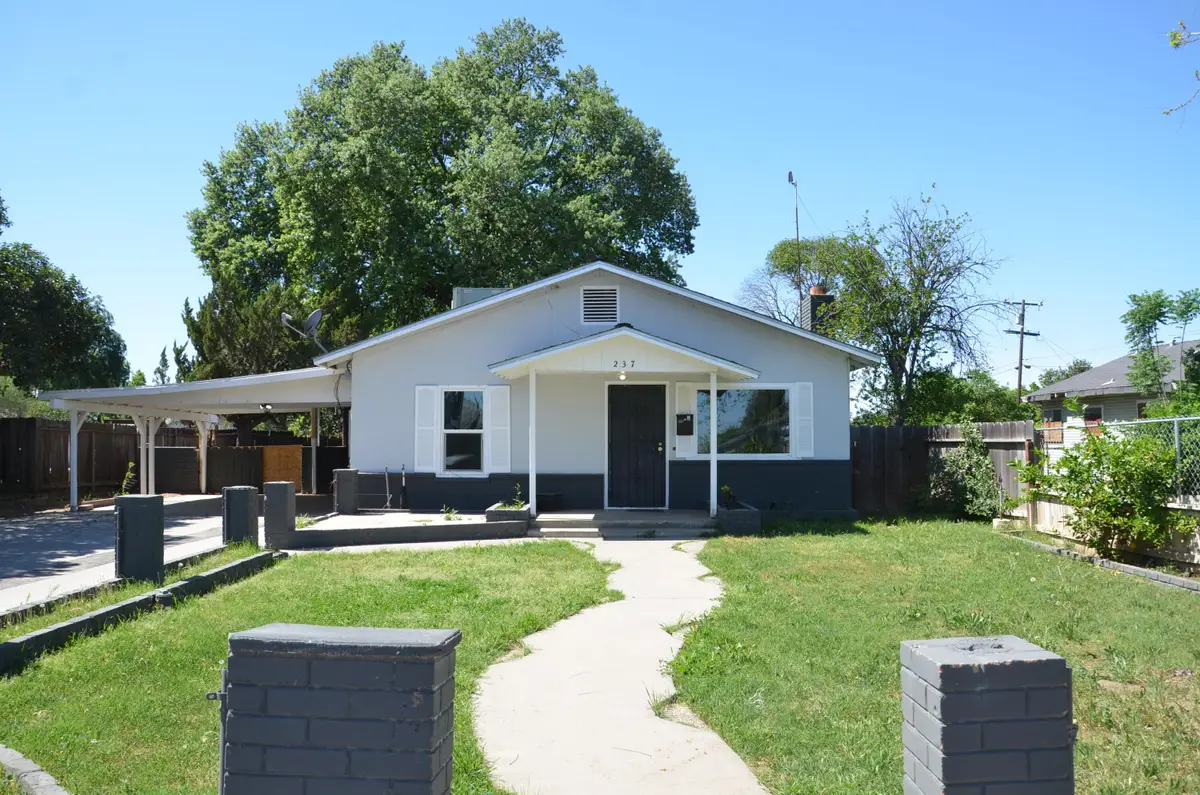 237 Smith Avenue, Lemoore, CA 93245 - #1