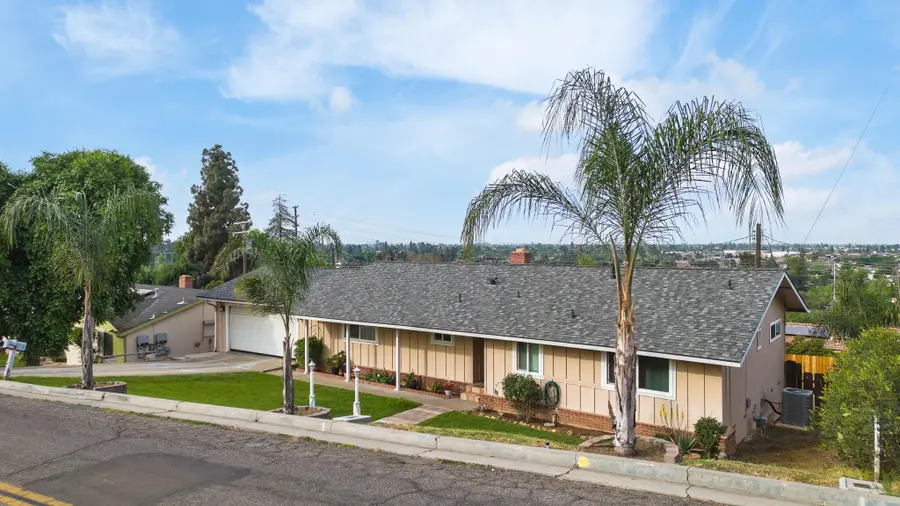 1043 N Highland Drive, Porterville, CA 93257 - #2