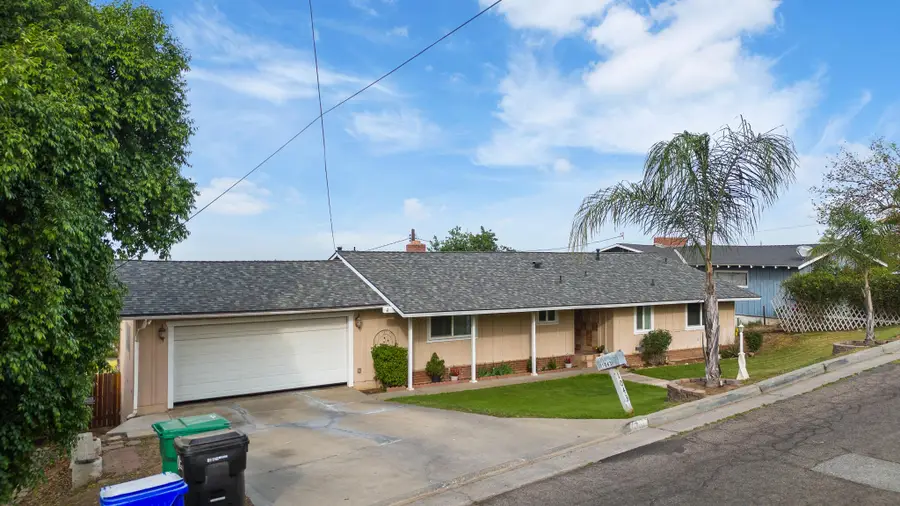 1043 N Highland Drive, Porterville, CA 93257 - #3
