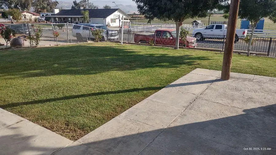 1363 S State Street, Porterville, CA 93257 - #3
