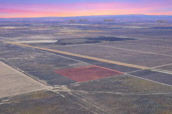 Tulare County, Earlimart, CA 93219