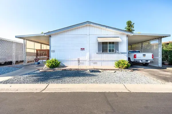 1218 E Cleveland Avenue #142, Madera, CA 93638