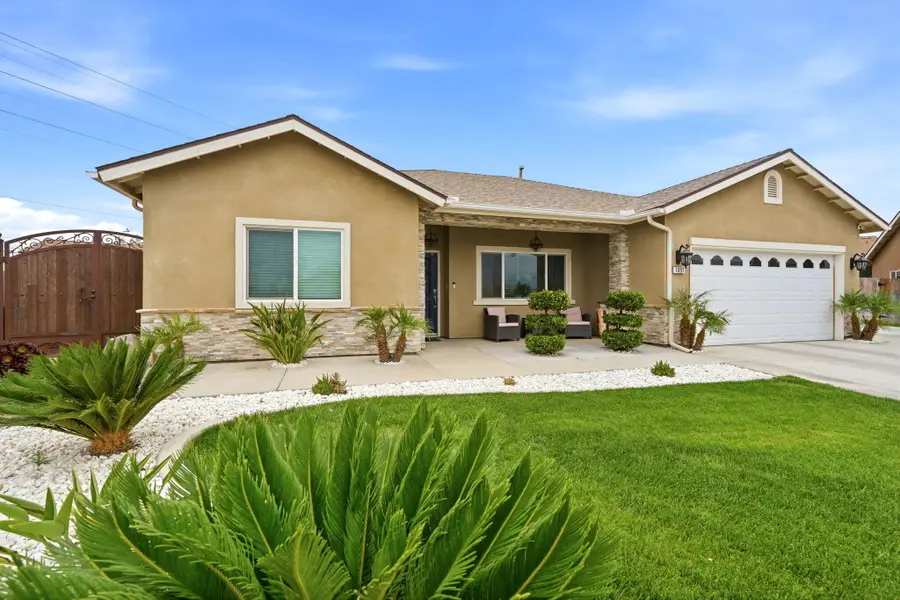 1037 Royal Oak Street, Porterville, CA 93257 - #3