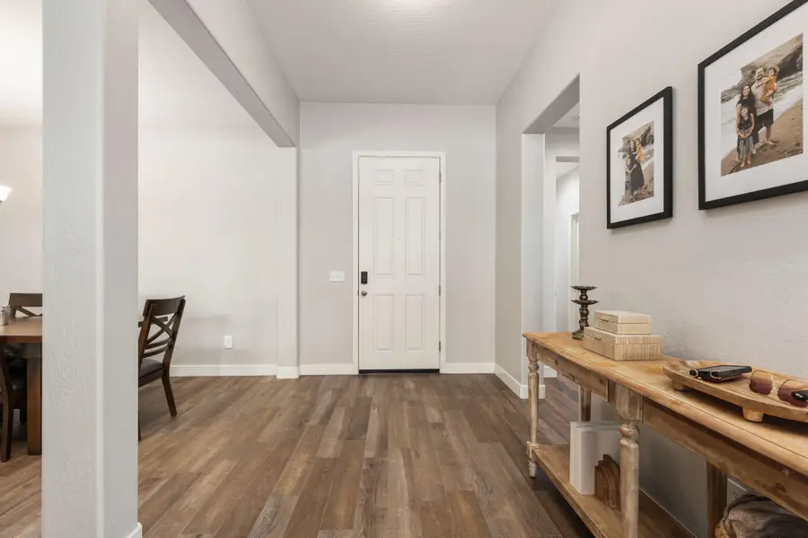 3428 N Crenshaw Court, Visalia, CA 93291 - #3