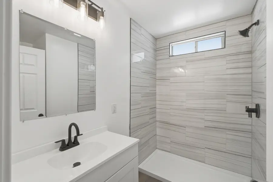 110 Edwards Street, Kettleman City, CA 93239 - #3