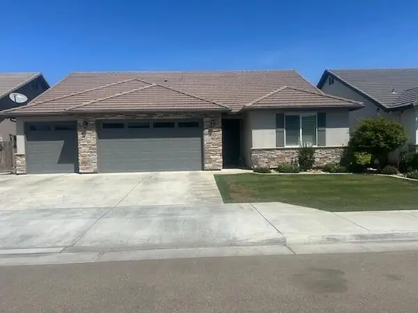 2066 Cabrillo Court, Tulare, CA 93274