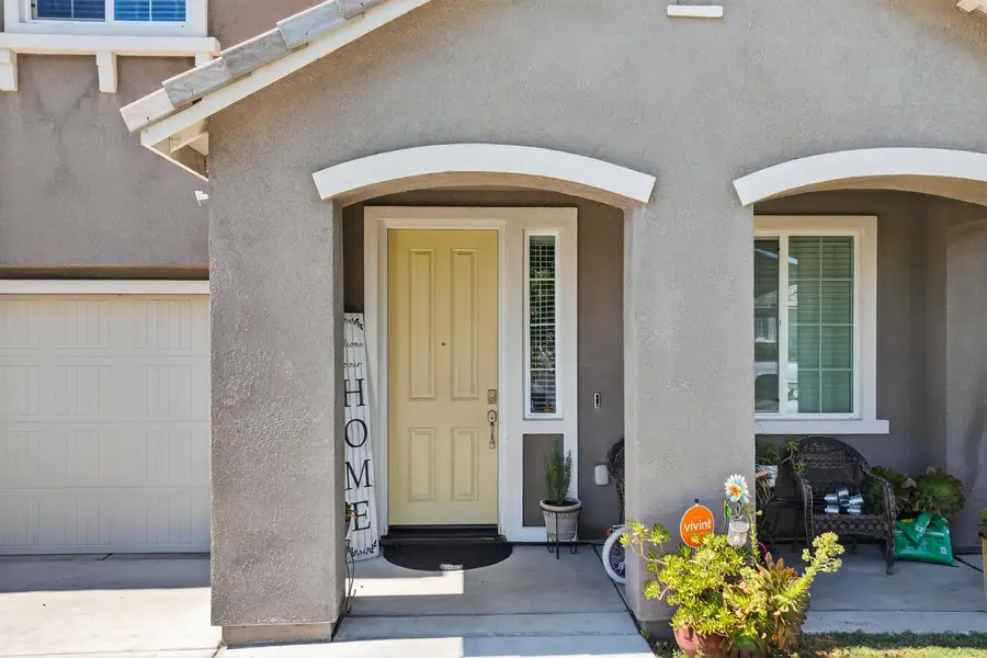 975 Topaz Avenue, Lemoore, CA 93245 - #3