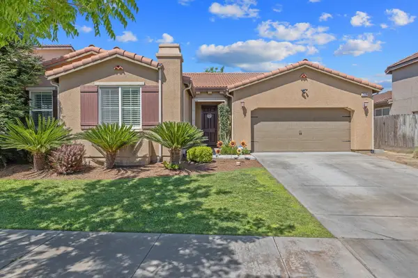 2538 W Connelly Avenue, Visalia, CA 93291