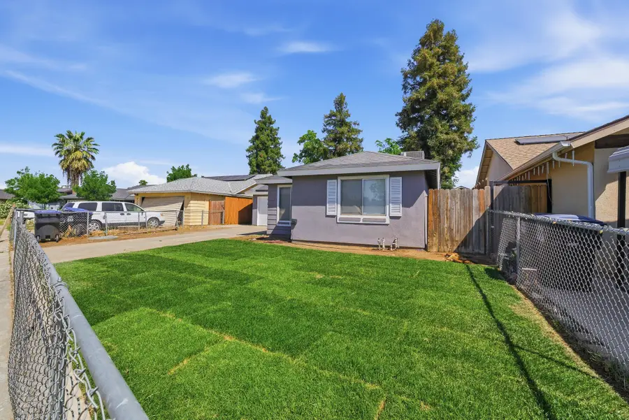 710 W Wren Drive, Visalia, CA 93291 - #3