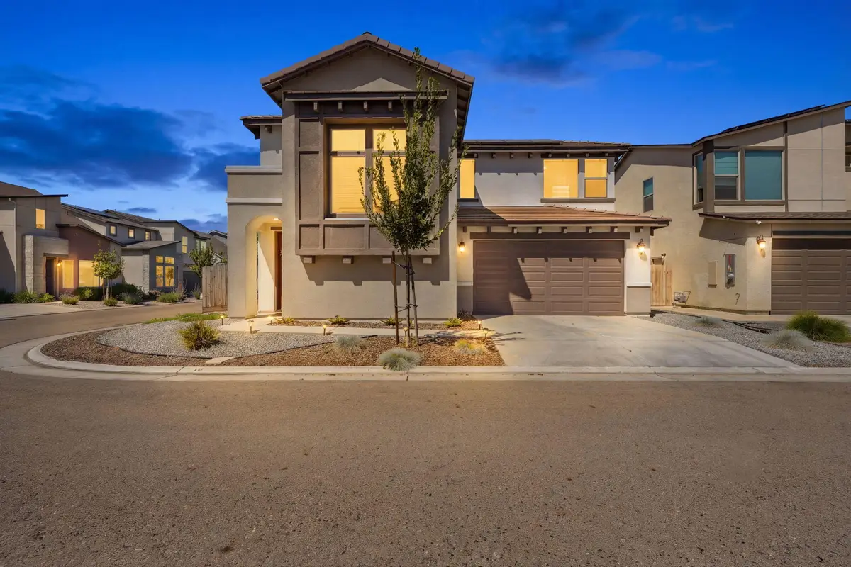 3432 W Good Avenue, Visalia, CA 93277 - #1