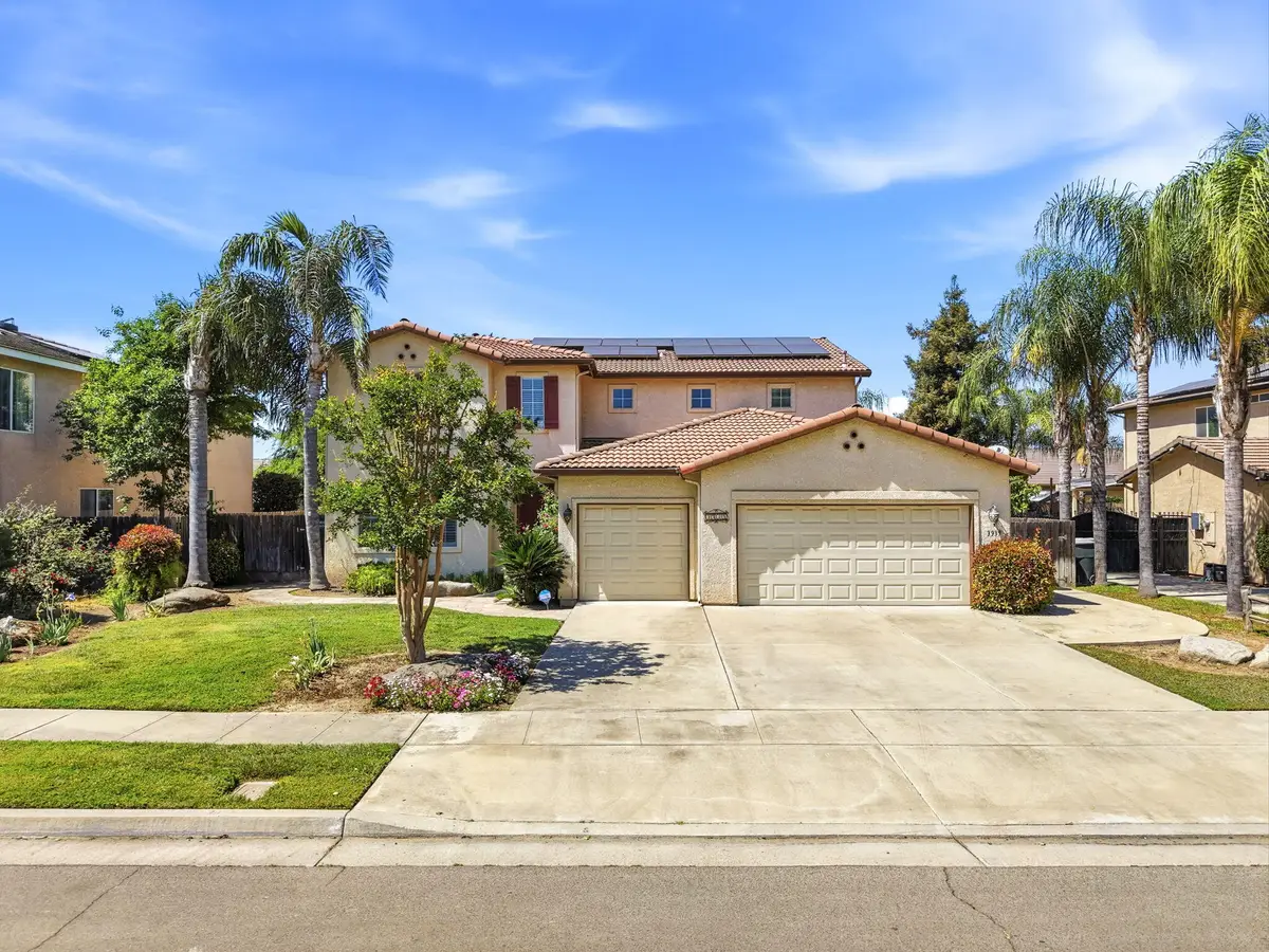 3939 S Crenshaw Street, Visalia, CA 93277 - #1
